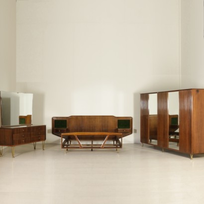 letto, letto matrimoniale, letto vintage, letto di modernariato, vintage italiano, modernariato vintage, letto anni 50, letto in bois de rose, palazzi del'arte, letto palazzi dell'arte, pannello in velluto, di mano in mano, anticonline