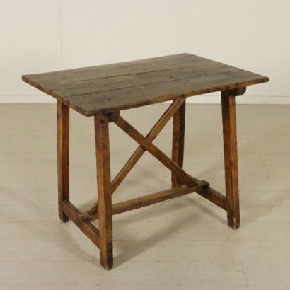 tavolino, tavolino fratino, tavolino in noce, tavolino fratino in noce, tavolino gambe a cavalletto, gambe a cavalletto, di mano in mano, anticonline, tavolino antico, tavolino antiquariato