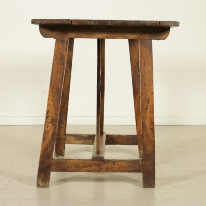 tavolino, tavolino fratino, tavolino in noce, tavolino fratino in noce, tavolino gambe a cavalletto, gambe a cavalletto, di mano in mano, anticonline, tavolino antico, tavolino antiquariato