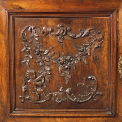 credenza, credenza con specchio, credenza 900, credenza con specchio 900, credenza antica, credenza antiquariato, credenza stile barocchetto, credenza in stile barocchetto, credenza in noce, specchio bisellato, di mano in mano, anticonline