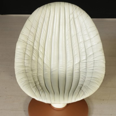 di mano in mano, poltrone anni 60, anni 60, poltrone vintage, poltrone di modernariato, poltrone modernariato, poltrone di design, design italiano, modernariato italiano, made in italy, poltrone in pelle