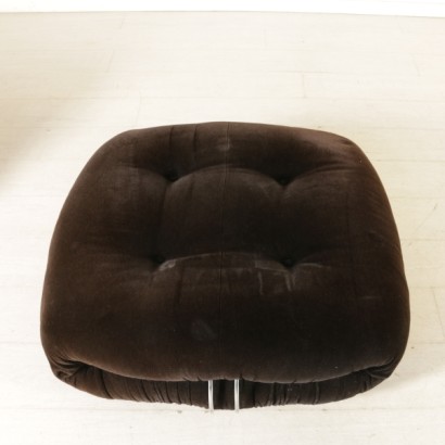sillón, sillón con puf, Cassina sillón, Soriana sillón, sillón, zapato, AFRA zapato y Tobia, Tobia y AFRA, Tobia y AFRA zapato, sillón de diseño, diseño italiano, diseño Cassina, sillón zapato Cassina, zapato Cassina, sillón con reposapiés , sillón con reposapiés cassina, reposapiés cassina, {* $ 0 $ *}, anticonline