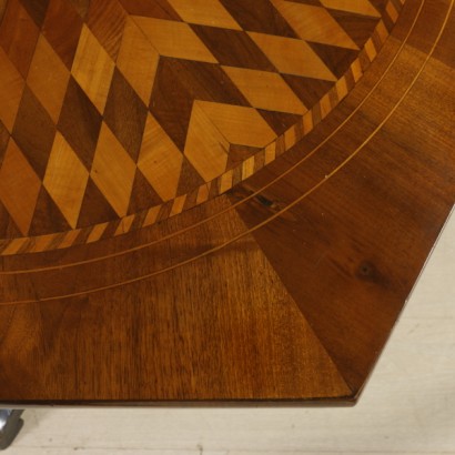 Mesa de café hexagonal con incrustaciones - plan en particular