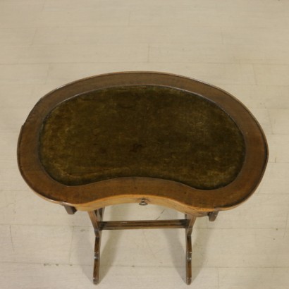 tavolino, tavolino liberty, tavolino 900, tavolino stile liberty, tavolino primi 900, tavolino inizio 900, tavolino inizi 900, tavolino antico, tavolino antiquariato, di mano in mano