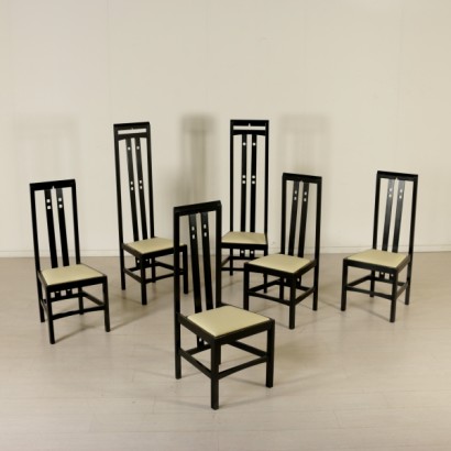Sedie nello stile di Rennie Mackintosh
