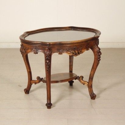 Beistelltisch im stil des barocchetto