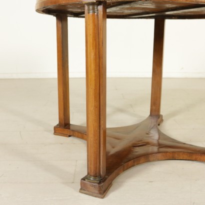 La Table de la ronde de l'Empire spécial