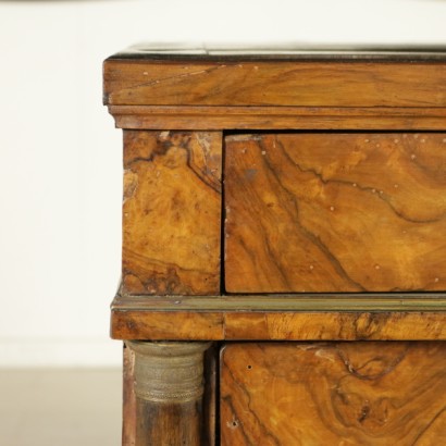 Kommode Empire - insbesondere