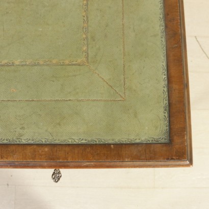 {* $ 0 $ *}, historischer Schreibtisch, antiker Schreibtisch, antiker Schreibtisch, antiker Schreibtisch, Mahagoni-Schreibtisch, englischer Schreibtisch, englischer Schreibtisch, 900er Schreibtisch, erste Hälfte 1900 Schreibtisch, Schreibtisch mit Schubladen, Lederplatte