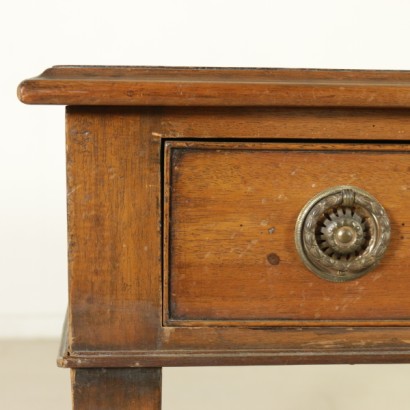 {* $ 0 $ *}, historischer Schreibtisch, antiker Schreibtisch, antiker Schreibtisch, antiker Schreibtisch, Mahagoni-Schreibtisch, englischer Schreibtisch, englischer Schreibtisch, 900er Schreibtisch, erste Hälfte 1900 Schreibtisch, Schreibtisch mit Schubladen, Lederplatte