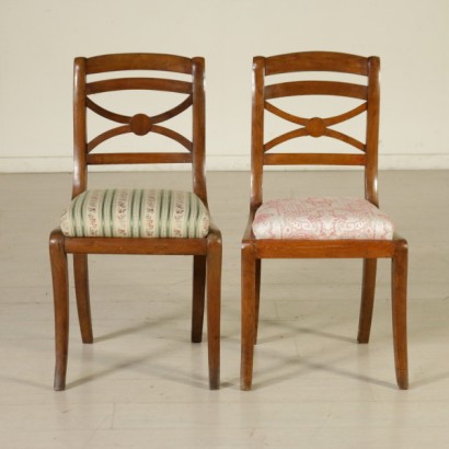 Gruppe von zehn stühlen wiederherstellung