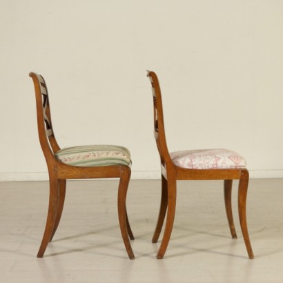 Gruppe von zehn stühlen wiederherstellung - seite