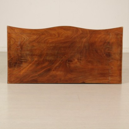 Tisch in buch - piano