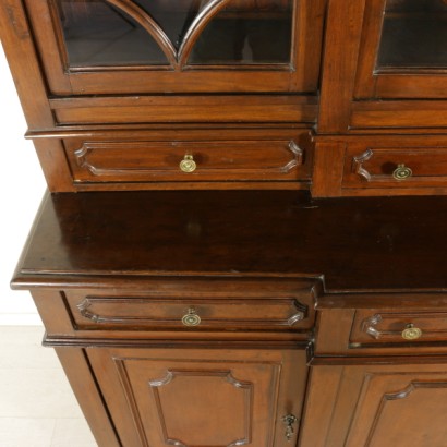 {* $ 0 $ *}, Bücherregal mit Ständer, antikes Bücherregal, antikes Bücherregal, antikes Bücherregal, 900 Bücherregal, antikes Bücherregal aus Holz, Bücherregal aus Walnuss, großes Bücherregal, Walnussständer, antikes Gestell, antikes Gestell, antikes Gestell