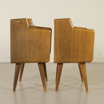 di mano in mano, comodini anni 50-60, comodini anni 50, comodini anni 60, anni 50, anni 60, comodini vintage, comodini di modernariato, coppia di comodini, comodini in mogano, comodini con vetro, arredo vintage, arredamento vintage, arredo di modernariato, arredamento di modernariato