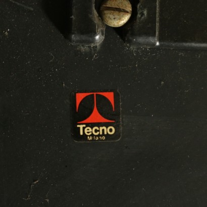 di mano in mano, scrivania tecno, tecno borsani, scrivania borsani, scrivania borsani gerli, borsani gerli, borsani gerli tecno, scrivania di design, design tecno, design borsani, design gerli, scrivania graphis, graphis borsani, graphis tecno