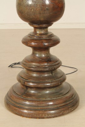 Bottega del 900, neo-renacentista, candelabros de estilo neo-renacentista, candelabros, candelabros, candelabro renacentista, Italia 900 lámpara roble