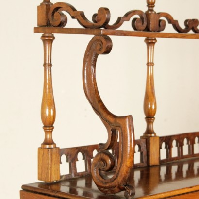 Secretaire-Scrivimpiedi - particolare