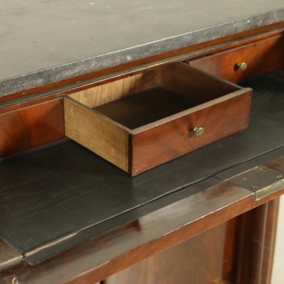 Credenza francese - particolare
