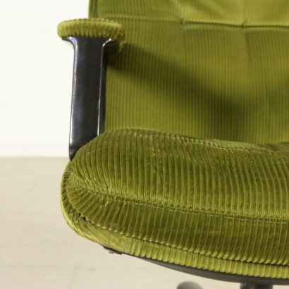 di mano in mano, poltroncine anni 70-80, poltroncine anni 70, anni 70, poltroncine anni 80, anni 80, poltroncine vaghi, produzione vaghi, poltroncine kiruna, kiruna vaghi, poltroncine girevoli, poltroncine da ufficio, poltroncine girevoli da ufficio