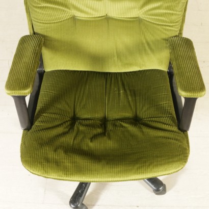 di mano in mano, poltroncine anni 70-80, poltroncine anni 70, anni 70, poltroncine anni 80, anni 80, poltroncine vaghi, produzione vaghi, poltroncine kiruna, kiruna vaghi, poltroncine girevoli, poltroncine da ufficio, poltroncine girevoli da ufficio