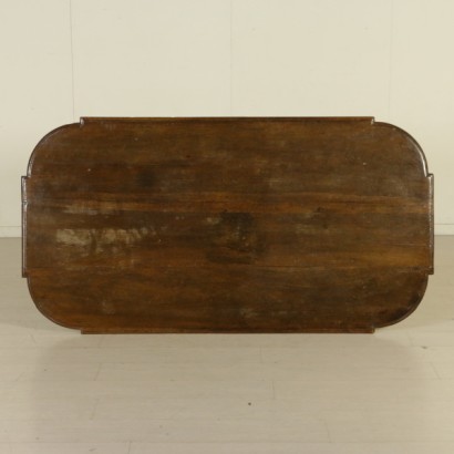 di mano in mano, tavolo antico, tavolo di antiquariato, tavolo in noce, tavolo 900, tavolo prima metà 900, tavolo assemblato con legni antichi, piano sagomato