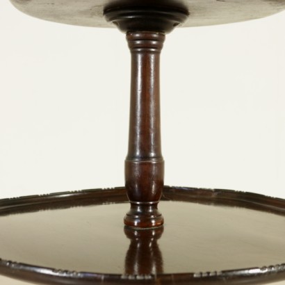 Servomuto in mogano e noce - particolare