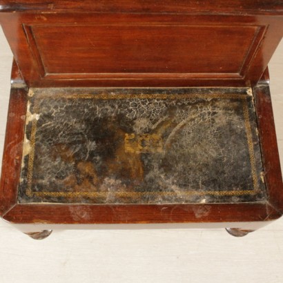 di mano in mano, scala da libreria, scaletta in mogano, scala in mogano, scala 900, scala primi 900, scala inizio 900, scala antica, scala antiquariato, scala di antiquariato, scala inglese, scala inghilterra