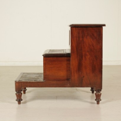 di mano in mano, scala da libreria, scaletta in mogano, scala in mogano, scala 900, scala primi 900, scala inizio 900, scala antica, scala antiquariato, scala di antiquariato, scala inglese, scala inghilterra