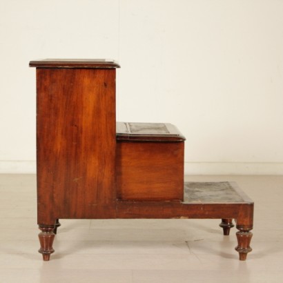 di mano in mano, scala da libreria, scaletta in mogano, scala in mogano, scala 900, scala primi 900, scala inizio 900, scala antica, scala antiquariato, scala di antiquariato, scala inglese, scala inghilterra