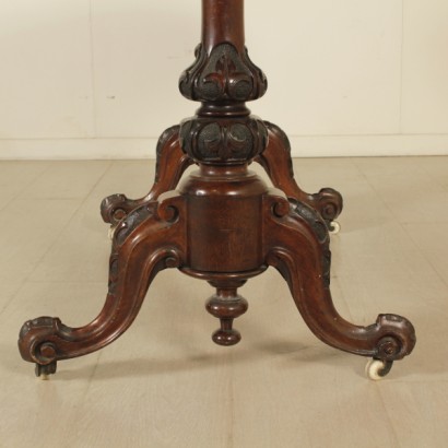 Tavolo inglese - particolare