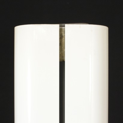 {* $ 0 $ *}, lampadaire, lampe en aluminium laqué, lampe artemide, lampe megaron, lampe antique moderne, lampe italienne, Gianfranco Frattini, lampe design, lampe années 70, lampe années 80