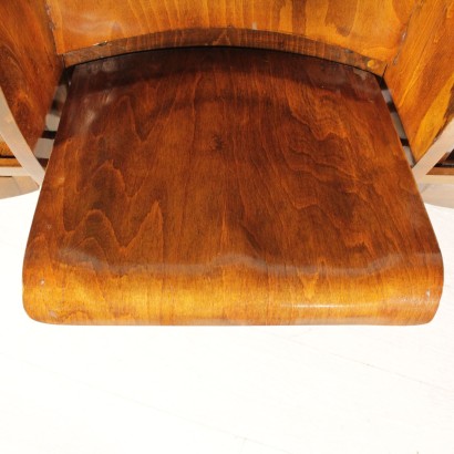 di mano in mano, poltrone da cinema, fila di poltrone, fila di sedie, cinema anni 60, poltrone da cinematografo, fila di sedie vintage, fila di sedie di modernariato, sedie cinema, poltrone cinema, fila di poltrone vintage, fila di poltrone modernariato, seduta ribaltabile, sedie con seduta ribaltabile, sedia ribaltabile