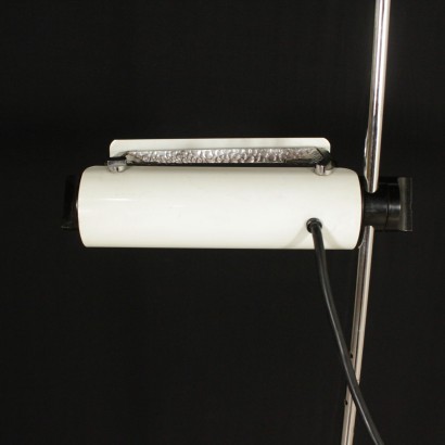 {* $ 0 $ *}, Stehlampe, Schiebediffusorlampe, Aluminiumlampe, lackierte Metalllampe, verchromte Metalllampe, Halogenlampe, moderne antike Lampe, italienische Lampe, 70er Jahre Lampe, Oluce Lampe, 80er Jahre Lampe, Joe Colombo