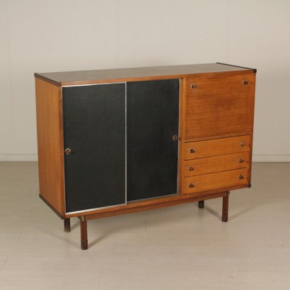 di mano in mano, credenza anni 60, anni 60, credenza con ante scorrevoli, credenza anta a ribalta, credenza in teak, credenza vintage, credenza di design, credenza di modernariato, vintage italiano, modernariato italiano, design italiano, mobile anni 60