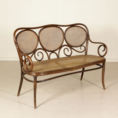 {* $ 0 $ *}, sofá thonet, sofá de tres plazas, sofá de haya, sofá con dosel, sofá del siglo XX, sofá 900, sofá austriaco
