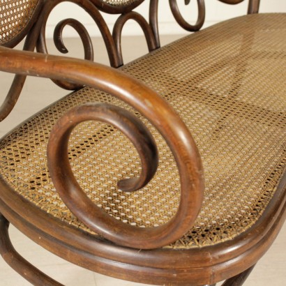 {* $ 0 $ *}, sofá thonet, sofá de tres plazas, sofá de haya, sofá con dosel, sofá del siglo XX, sofá 900, sofá austriaco
