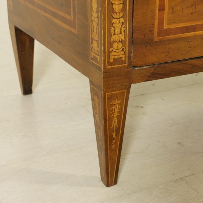 Kommode Klassizismus mit intarsien - detail