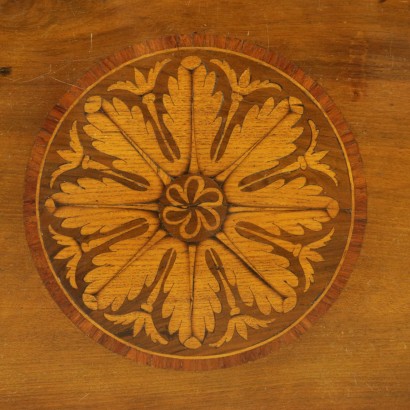 Kommode Klassizismus mit intarsien - detail