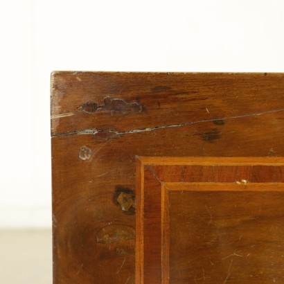 Kommode Klassizismus mit intarsien - detail