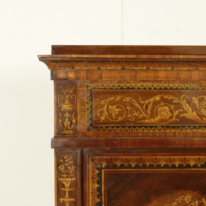 di mano in mano, letto in stile neoclassico, letto neoclassico, letto matrimoniale, letto antico, letto antiquariato, letto 900, lecco intarsiato, letto di antiquariato, letto matrimoniale antico, letto matrimoniale di antiquariato