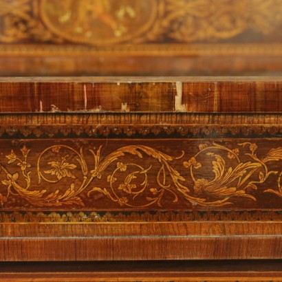 di mano in mano, letto in stile neoclassico, letto neoclassico, letto matrimoniale, letto antico, letto antiquariato, letto 900, lecco intarsiato, letto di antiquariato, letto matrimoniale antico, letto matrimoniale di antiquariato