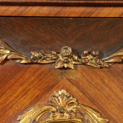 Particolare Scrittoio con alzata Alph Giroux