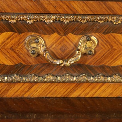 Particolare Scrittoio con alzata Alph Giroux