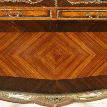 Particolare Scrittoio con alzata Alph Giroux