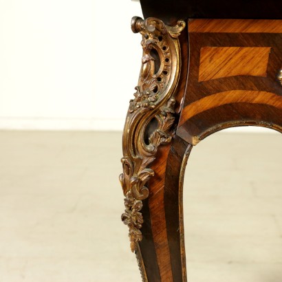 Particolare Scrittoio con alzata Alph Giroux