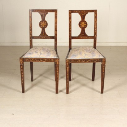 {* $ 0 $ *}, gepolsterte Stühle, offene Stühle, eingelegte Stühle, antike Stühle, antike Stühle, italienische Stühle, Walnussstühle, 900 Stühle, Stühle des 20. Jahrhunderts, Stühle aus Palisander, Stühle mit verschiedenen Essenzen