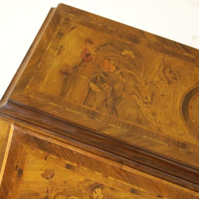 di mano in mano, ribalta in stile olandese, ribalta olandese, ribalta con cassetti, ribalta con vano, ribalta intarsiata, ribalta decorata, ribalta 900, ribalta antica, ribalta antiquariato, ribalta di antiquariato