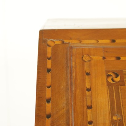 Particular Prominence Neoclassical