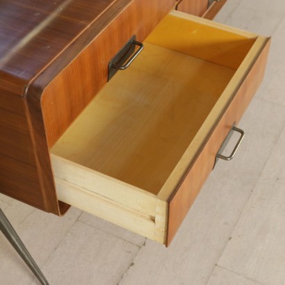 di mano in mano, comò silvio cavatorta, comò con specchio silvio cavatorta, silvio cavatorta, mobile silvio cavatorta, comò cavatorta, comò anni 50-60, comò anni 50, comò anni 60, mobile di design, mobile vintage, mobile di modernariato